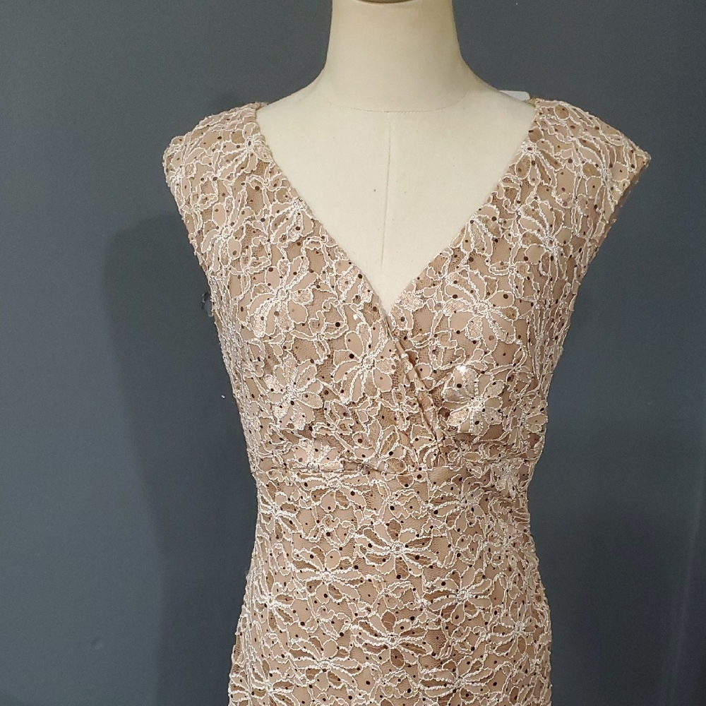 Connected Apparel Lace V-Neck Midi Dress - Cream - Picture 3 of 16